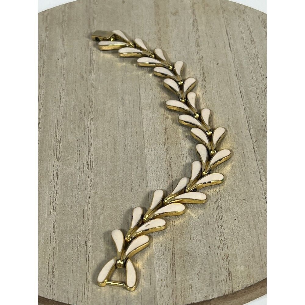 Unbranded Enamel Leaf‎ Link Bracelet Womens 7.5" Cream Gold Tone Vintage Elegant